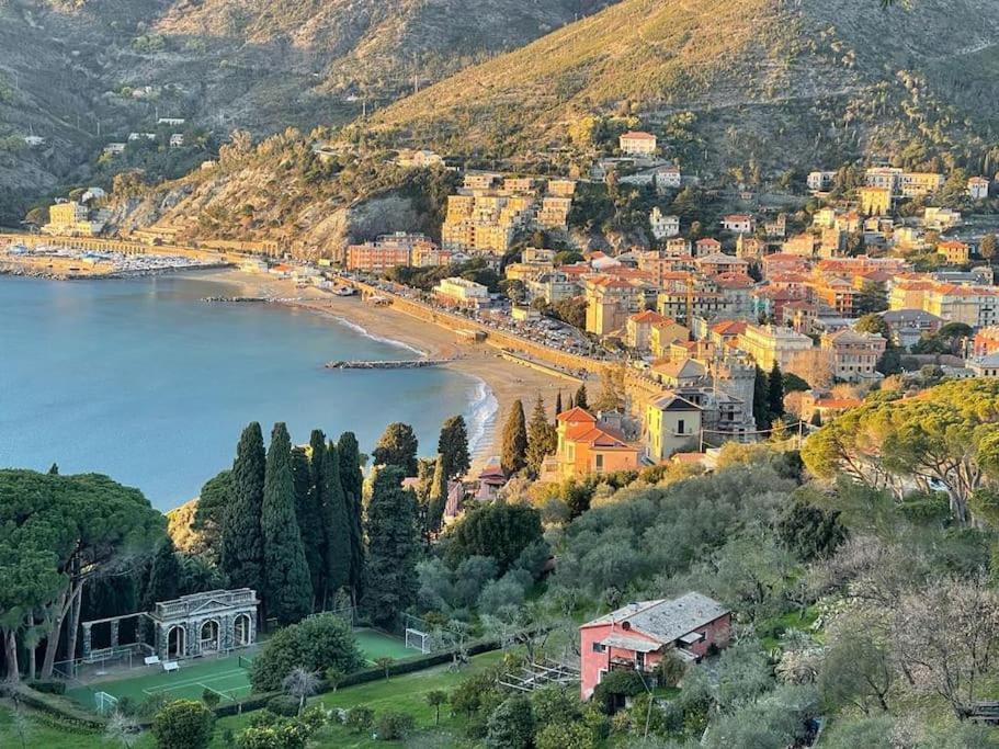 Beatrice Nel Centro Di Levanto Kültér fotó