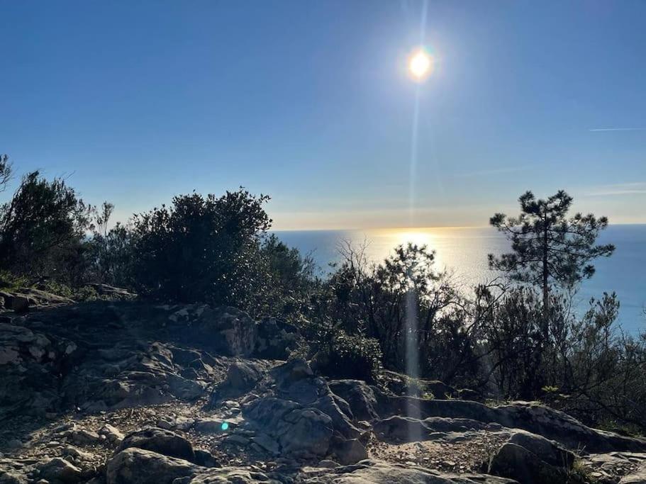 Beatrice Nel Centro Di Levanto Kültér fotó