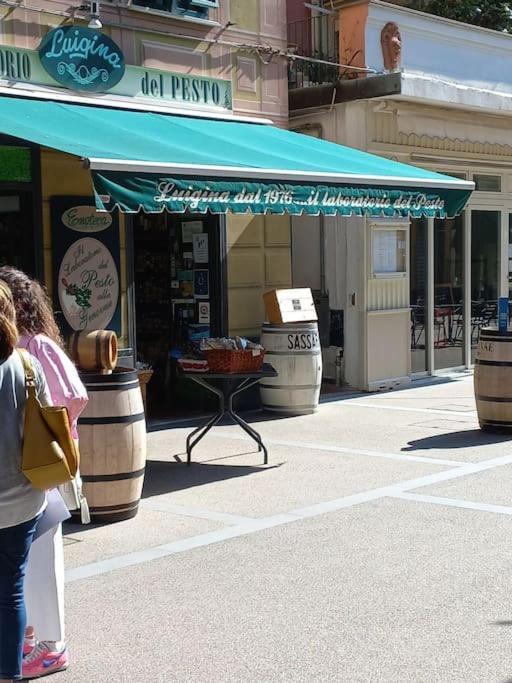 Beatrice Nel Centro Di Levanto Kültér fotó